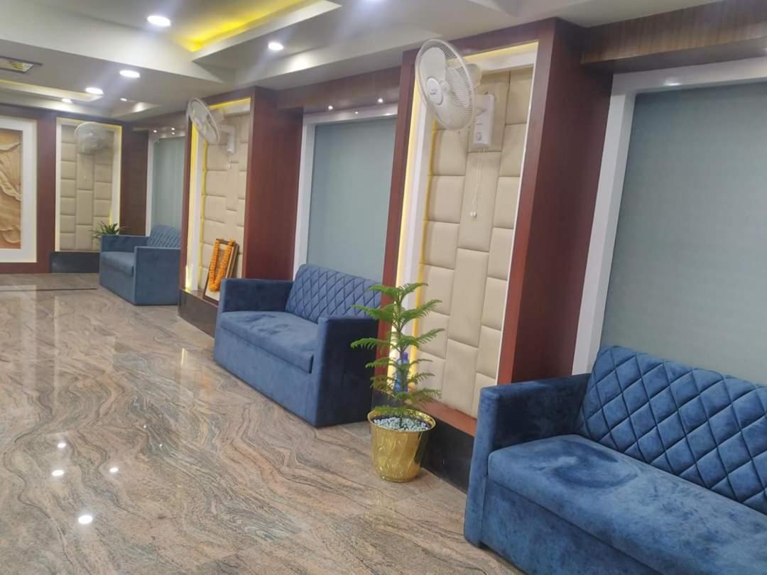 Hotel Sjr Varanasi Eksteriør billede